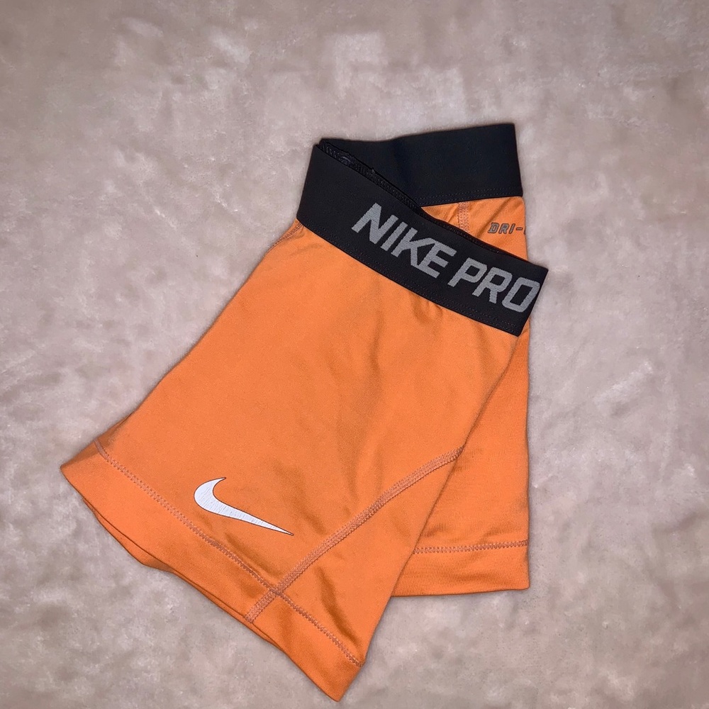Nike Pro 3” Shorts/Spanks